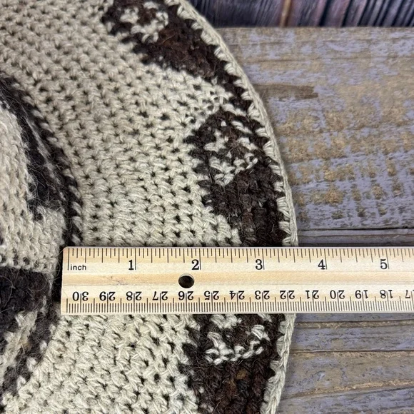 Peruvian Hat - Picture 8 of 8